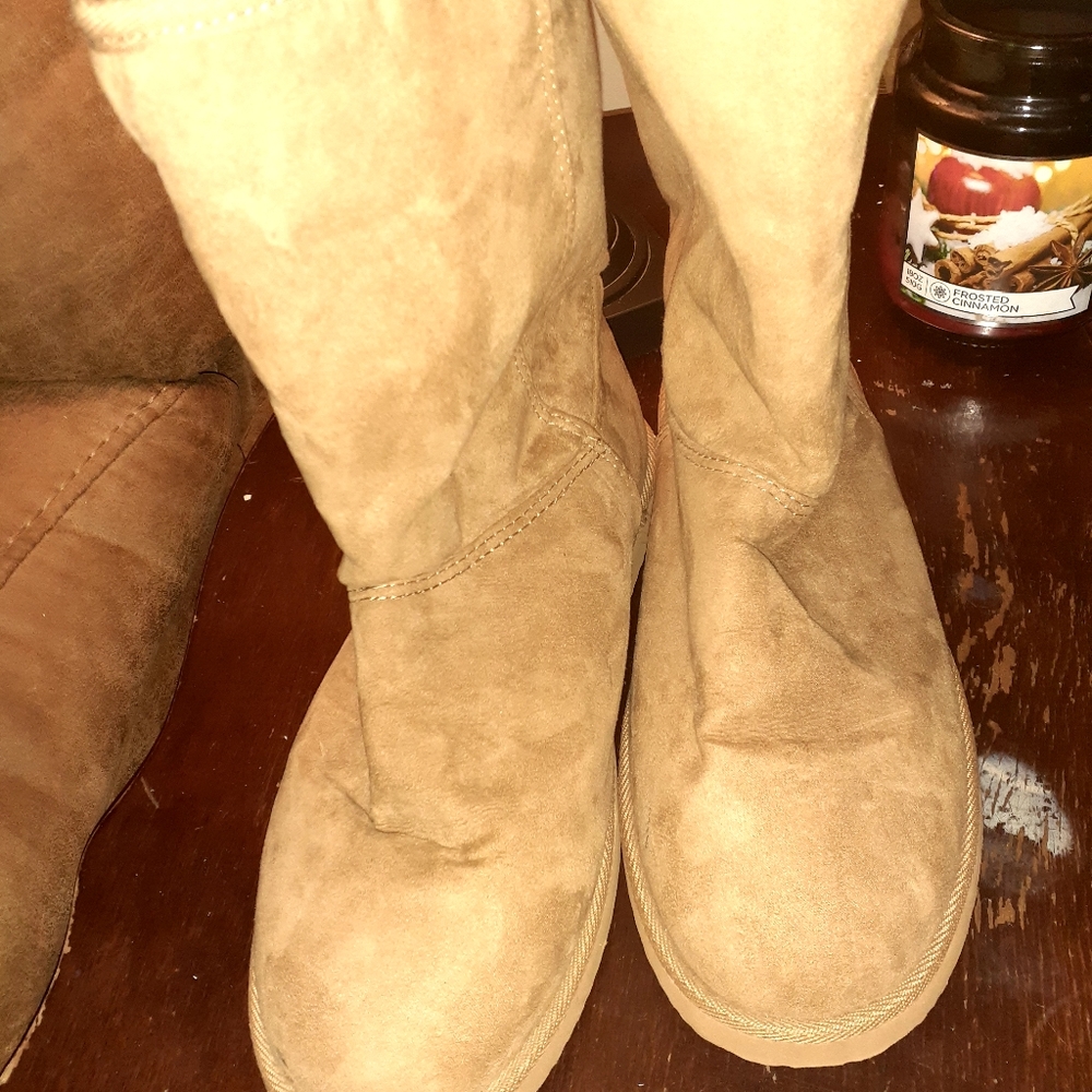Nice tan leather boots